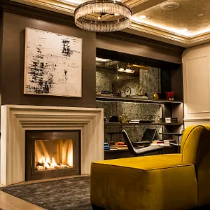 4* Hotell 32 32