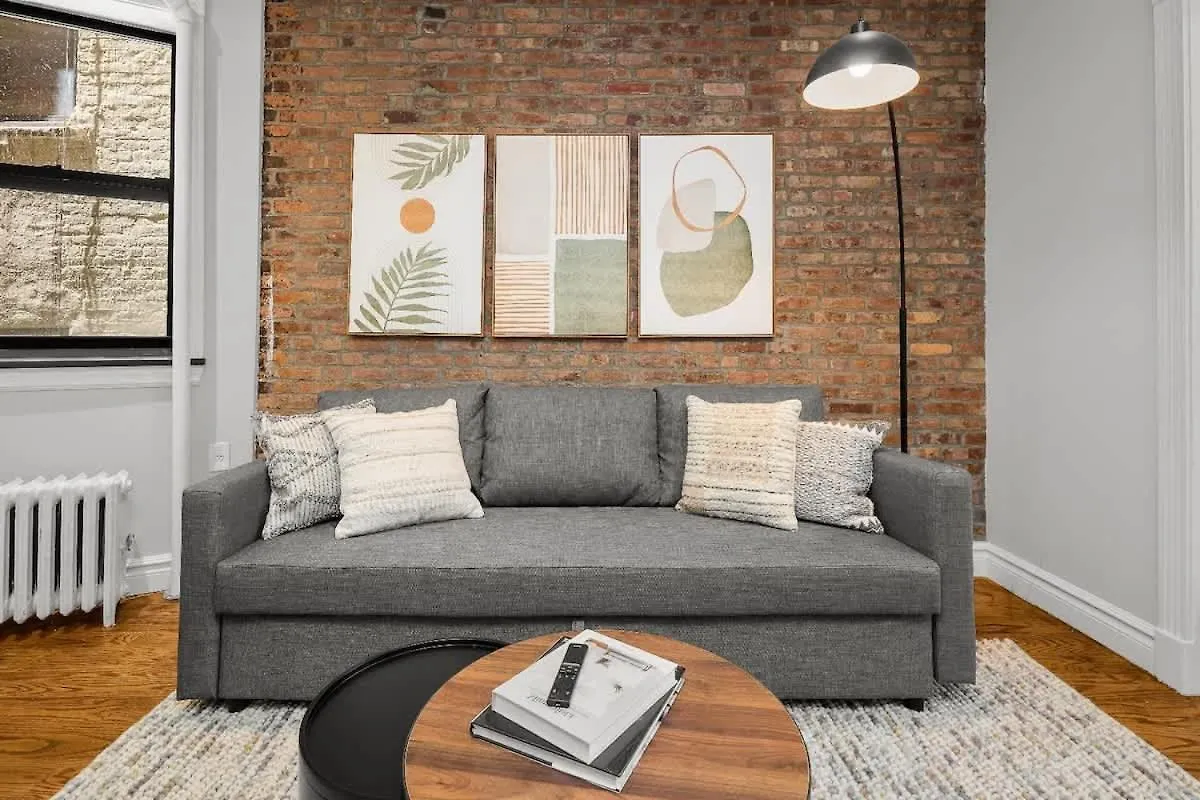 Stylish Stay in Trendy East Village Nueva York 0*,
