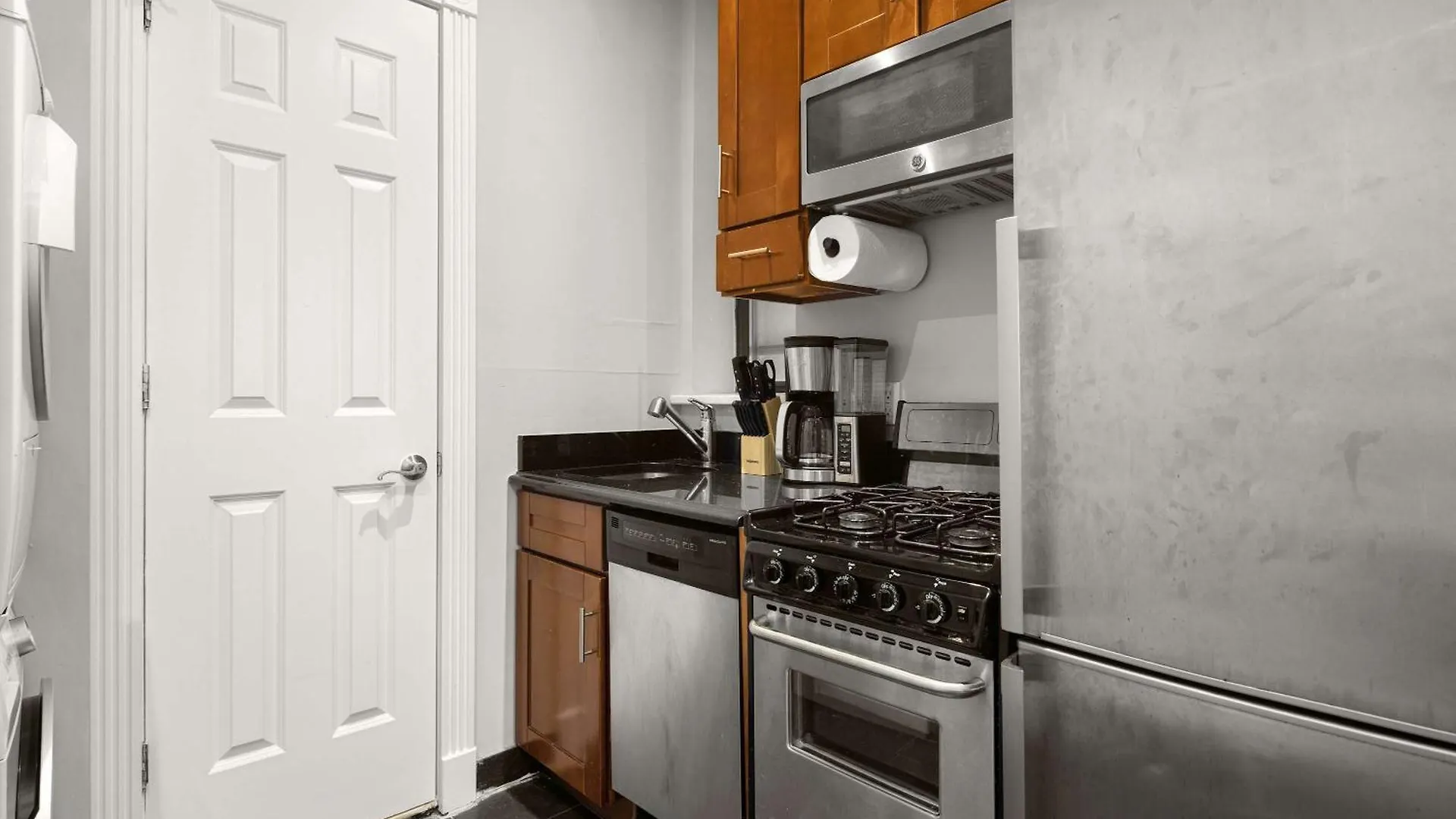 Stylish Stay in Trendy East Village Nueva York 0*,